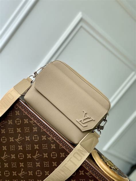 louis vuitton cobalt folded messenger bag|louis vuitton fastline messenger bags.